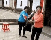 过年塞红包假装不收(两大妈),哎呀,使不得使不得