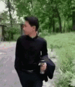 抖音秀才表情包gif_秀才捂嘴笑