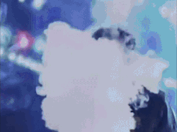 烟中恶鬼表情包gif_吐烟圈烟雾